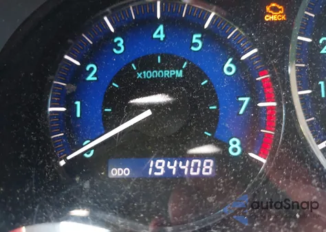 2008 Toyota Sienna Limited z USA, uszkodzony, nr VIN 5TDZK22C38S195363